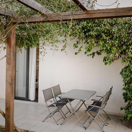 Pelagos Paradise Seafront By Kottas Kalamítsion