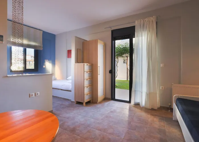 Pelagos Paradise Seafront By Kottas * Kalamítsion