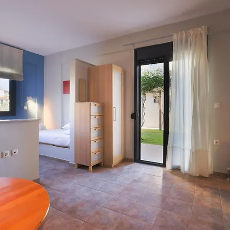 Pelagos Paradise Seafront By Kottas * Kalamítsion